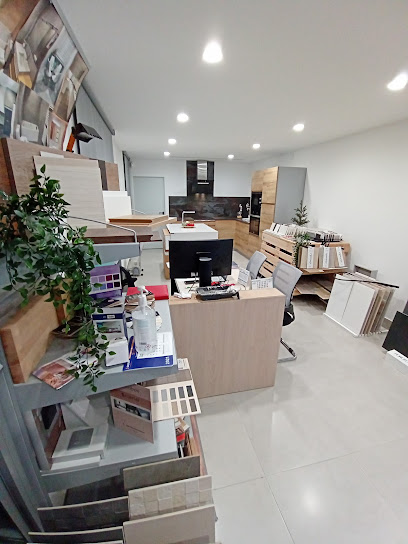 Dirección, horario, teléfono y opiniones de Amatplus en Castelldefels