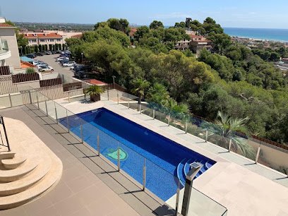 Dirección, horario, teléfono y opiniones de Construcciones Nastas en Castelldefels