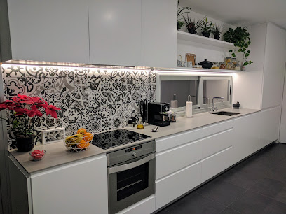 Dirección, horario, teléfono y opiniones de Natural Cocinas en Ciudad Real