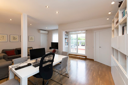 Dirección, horario, teléfono y opiniones de Renovo Reformas Integrales Gestión de Proyectos Reformas Llave en Mano - Project Managment Turnkey Renovations English Spoken en Castelldefels