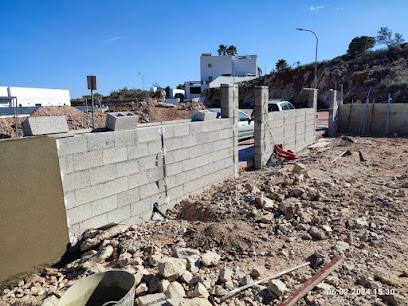 Dirección, horario, teléfono y opiniones de Sariy Reformas Integrales y Obra Nueva Multiservicios en Benalmádena