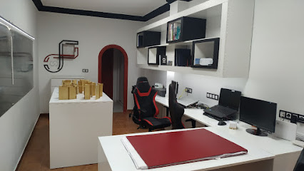 Dirección, horario, teléfono y opiniones de Arqavsuales. Estudio de Arquitectura y Audiovisuales en Estepona