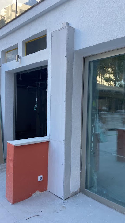 Dirección, horario, teléfono y opiniones de Canaryplac en Las Palmas de Gran Canaria