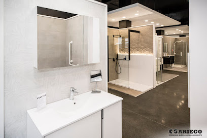 Dirección, horario, teléfono y opiniones de Comercial Sariego Gijón en Gijón