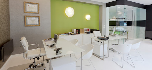 Dirección, horario, teléfono y opiniones de Entre2 Reformas E Interiorismo en Gijón