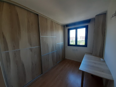 Dirección, horario, teléfono y opiniones de Fusteria Jr Vernet – Reformes I Mobiliari A Mida de Cuines, Banys I Parquet en Cornellà de Llobregat