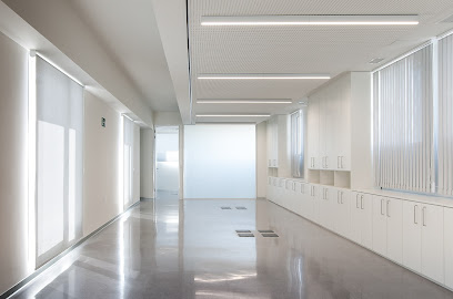 Dirección, horario, teléfono y opiniones de Iniesta Nowell Arquitectura en Jerez de la Frontera