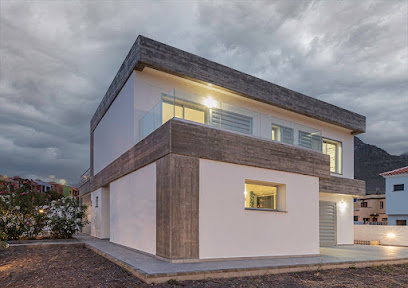 Dirección, horario, teléfono y opiniones de Jakas Arquitectura en La Laguna