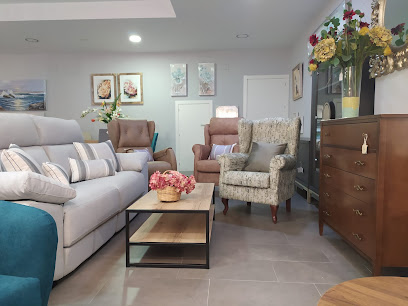 Dirección, horario, teléfono y opiniones de Muebles Nevado en Huelva