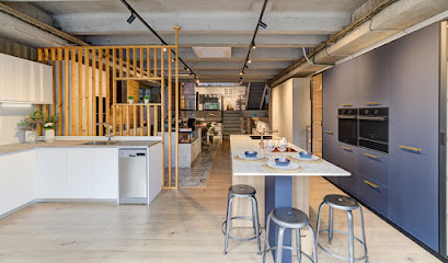 Dirección, horario, teléfono y opiniones de Tpc Cocinas Girona en Girona