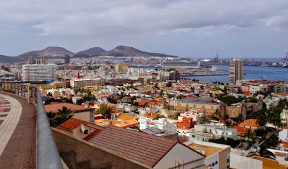 Dirección, horario, teléfono y opiniones de Trabajos Verticales Las Palmas en Las Palmas de Gran Canaria