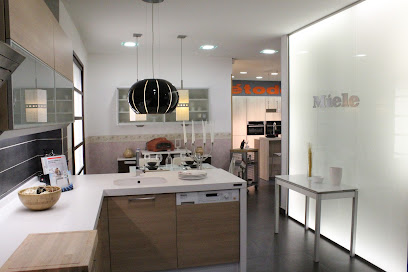 Dirección, horario, teléfono y opiniones de Arty Cocinas & Obras en Madrid
