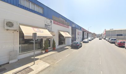 Dirección, horario, teléfono y opiniones de Cocinas Soria y Castillo en Lucena