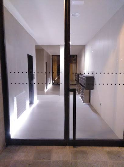 Dirección, horario, teléfono y opiniones de Construcciones Roy S.A. en Logroño