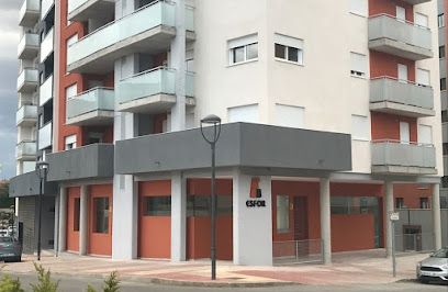 Dirección, horario, teléfono y opiniones de Esfor Empresa Constructora en Teruel