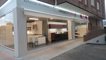 Dirección, horario, teléfono y opiniones de Oregon Kitchen (Cocinas Oregon) en Palencia