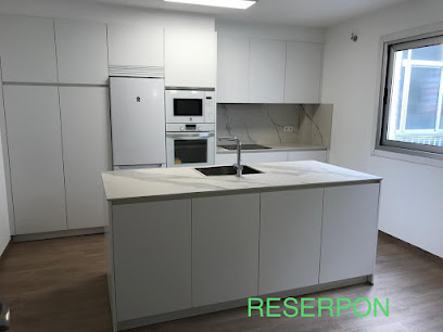 Dirección, horario, teléfono y opiniones de Reserpon en Pontevedra