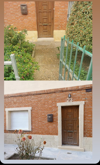 Dirección, horario, teléfono y opiniones de Sas, Construcciones, Reformas y Montajes Sas en Palencia