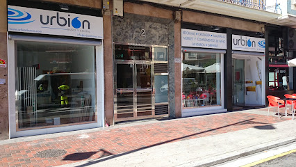 Dirección, horario, teléfono y opiniones de Urbión Baño y Cristal en Logroño