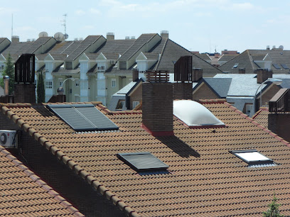 Dirección, horario, teléfono y opiniones de Zanfona Proyectos. Velux Servicio Técnico Oficial Valladolid y Palencia. en Valladolid