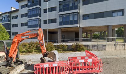 Dirección, horario, teléfono y opiniones de Adecon Edificios y Obras S.L. en Ourense