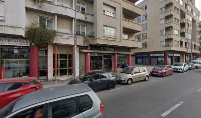 Dirección, horario, teléfono y opiniones de Ares Multiserveis en Reus