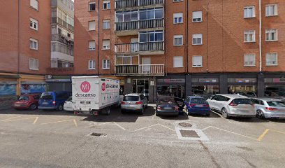 Dirección, horario, teléfono y opiniones de Construcciones y Reformas Tejados Palencia S L en Palencia