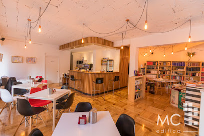 Dirección, horario, teléfono y opiniones de Edifica Mc Construcción en Palencia