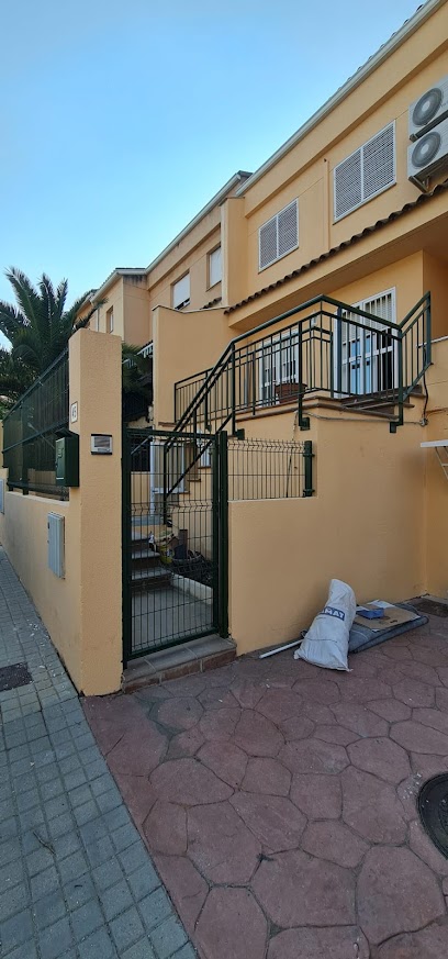 Dirección, horario, teléfono y opiniones de Jcs Reformas en Pozuelo de Alarcón