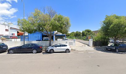 Dirección, horario, teléfono y opiniones de Karloi Servicios en Palma