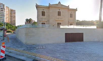 Dirección, horario, teléfono y opiniones de Molinar Estudi en Palma