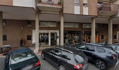 Dirección, horario, teléfono y opiniones de München Studio Cocina y Baño en Palencia