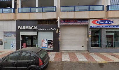 Dirección, horario, teléfono y opiniones de R. Santos Reformas Construcciones Renovierung en Roquetas de Mar