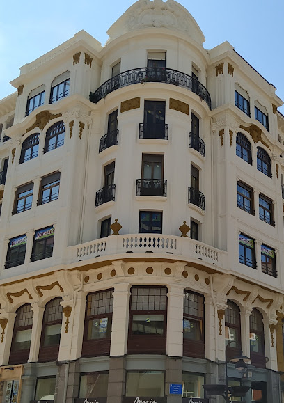 Dirección, horario, teléfono y opiniones de Taresco Ingenieria y Construccion S.L. en Oviedo