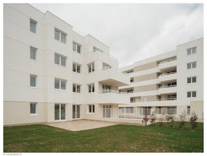 Dirección, horario, teléfono y opiniones de Construcciones Pérez de San Román en Vitoria - Gasteiz