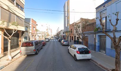 Dirección, horario, teléfono y opiniones de Construcciones y Reformas Pinares en Villarreal