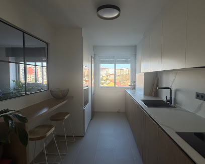 Dirección, horario, teléfono y opiniones de Reformas Piso Casa en Vigo