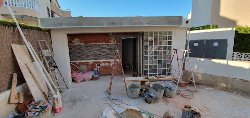 Dirección, horario, teléfono y opiniones de Reformas y Construcciones en Torrevieja en Torrevieja